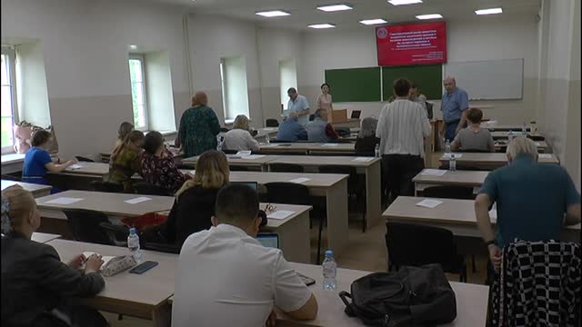 Ли Юнно «Сопоставительный анализ ценностных компонентов лексического значения в языковом сознании русских и китайцев (на материале корпусных и экспериментальных данных)»